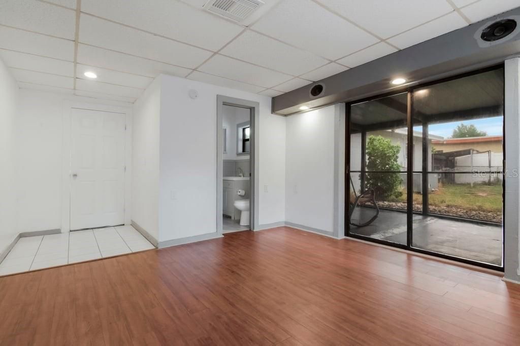 На продажу: $325,000 (3 спален, 2 ванн, 1280 Квадратных фут)
