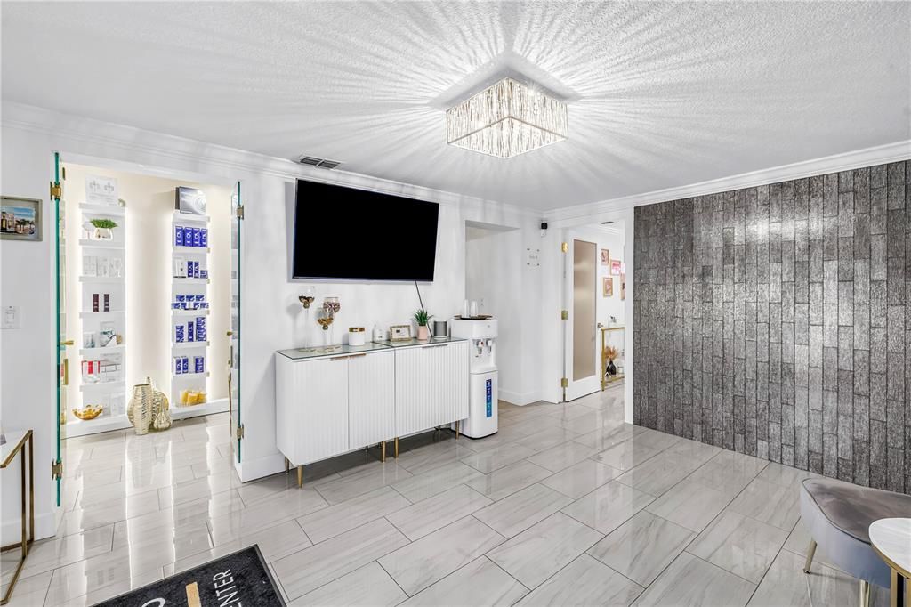En Venta: $995,500 (0 camas, 0 baños, 1472 Pies cuadrados)