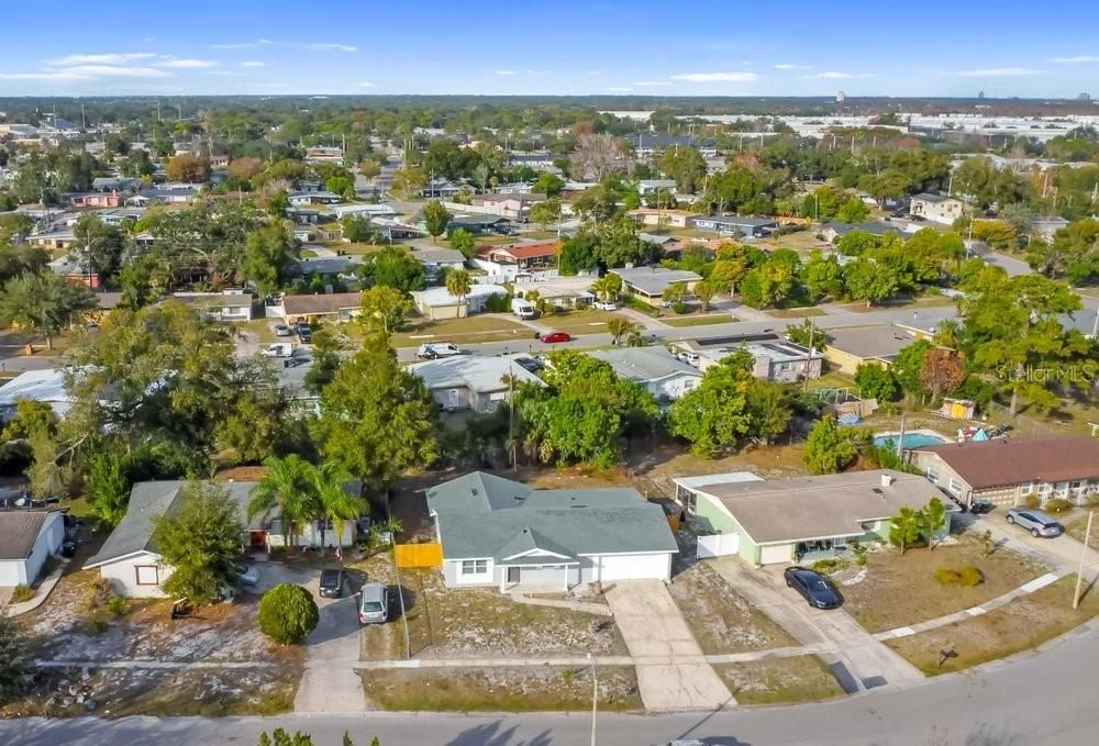 В аренду: $2,450 (4 спален, 3 ванн, 1845 Квадратных фут)