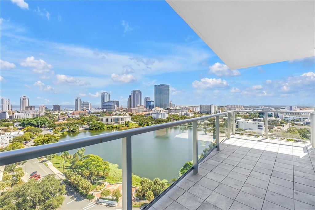 En Venta: $1,900,000 (2 camas, 2 baños, 2297 Pies cuadrados)