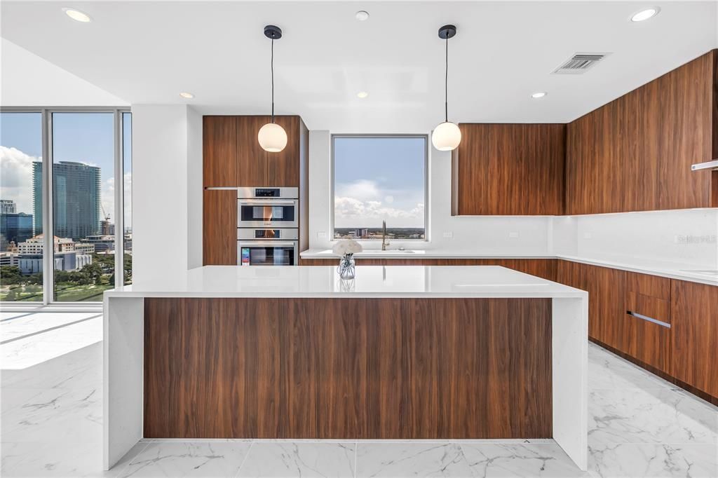 En Venta: $1,900,000 (2 camas, 2 baños, 2297 Pies cuadrados)
