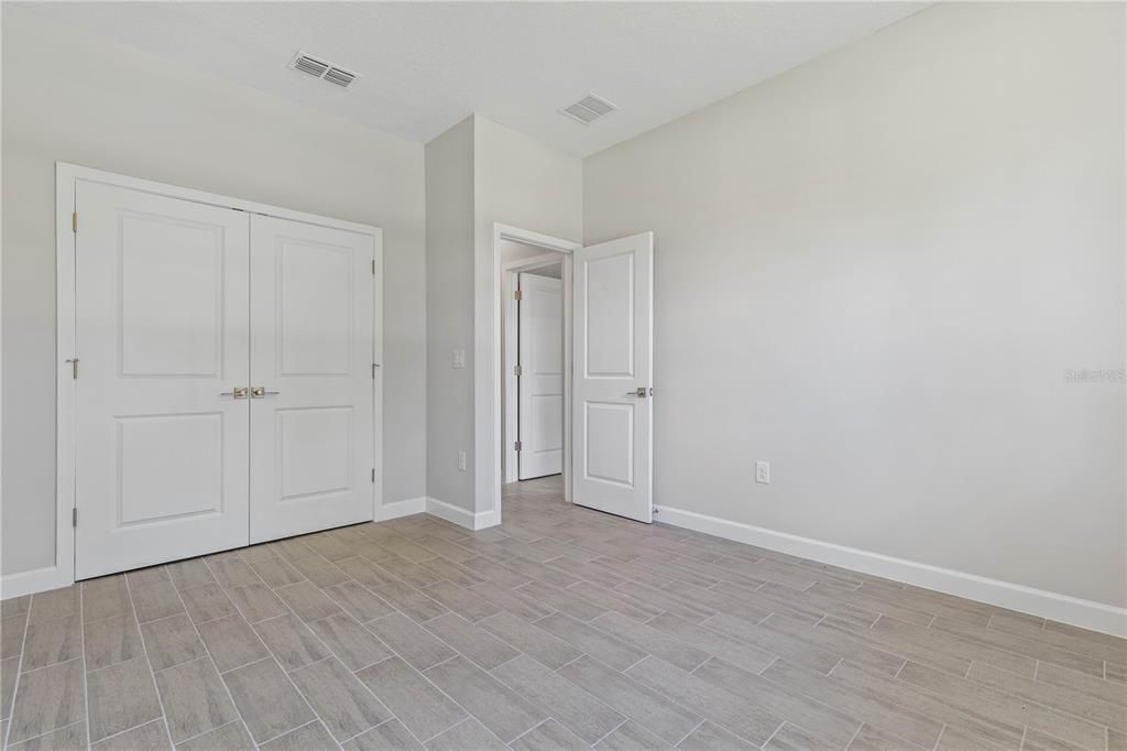 На продажу: $379,000 (3 спален, 2 ванн, 1779 Квадратных фут)