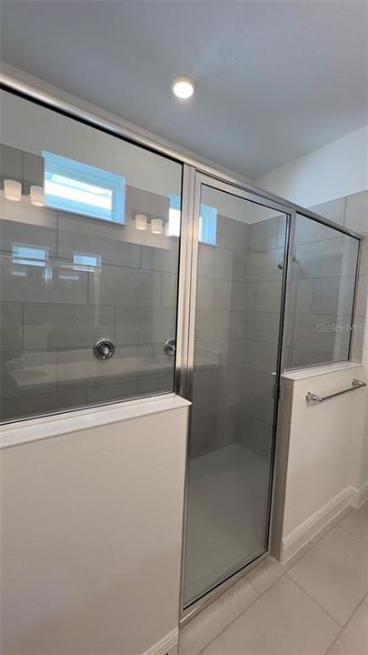 En Renta: $3,590 (4 camas, 2 baños, 2100 Pies cuadrados)