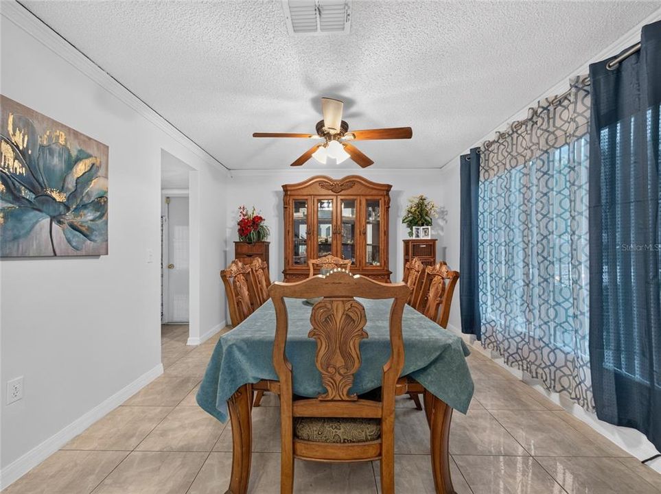 Active With Contract: $459,900 (4 beds, 2 baths, 2419 Square Feet)
