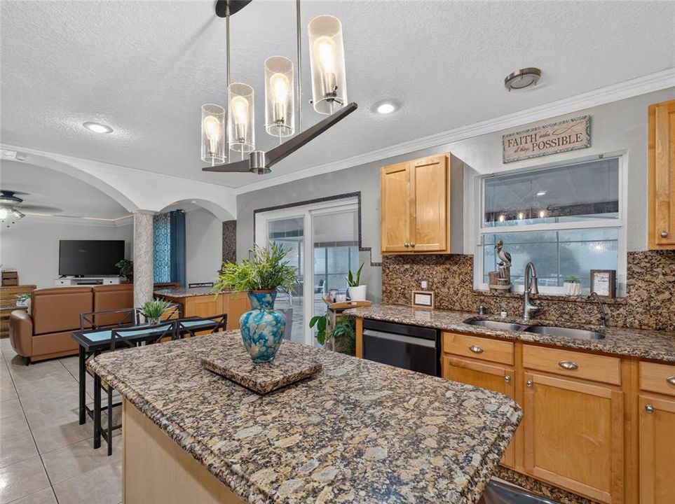 Active With Contract: $459,900 (4 beds, 2 baths, 2419 Square Feet)