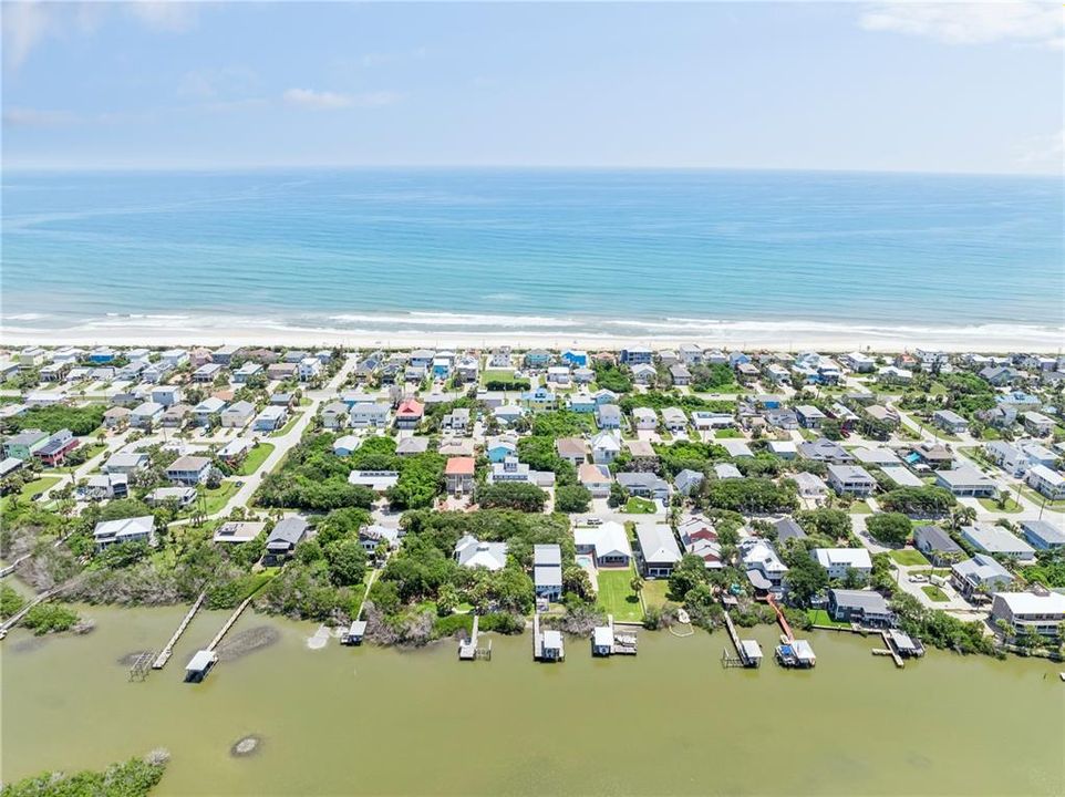 待售: $315,000 (0.11 acres)