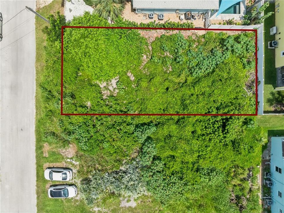 待售: $315,000 (0.11 acres)