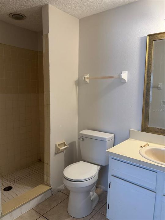 В аренду: $1,600 (2 спален, 2 ванн, 947 Квадратных фут)