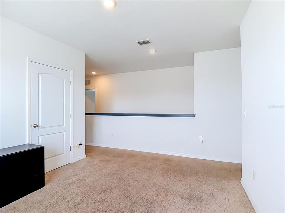 En Venta: $385,000 (5 camas, 3 baños, 2577 Pies cuadrados)