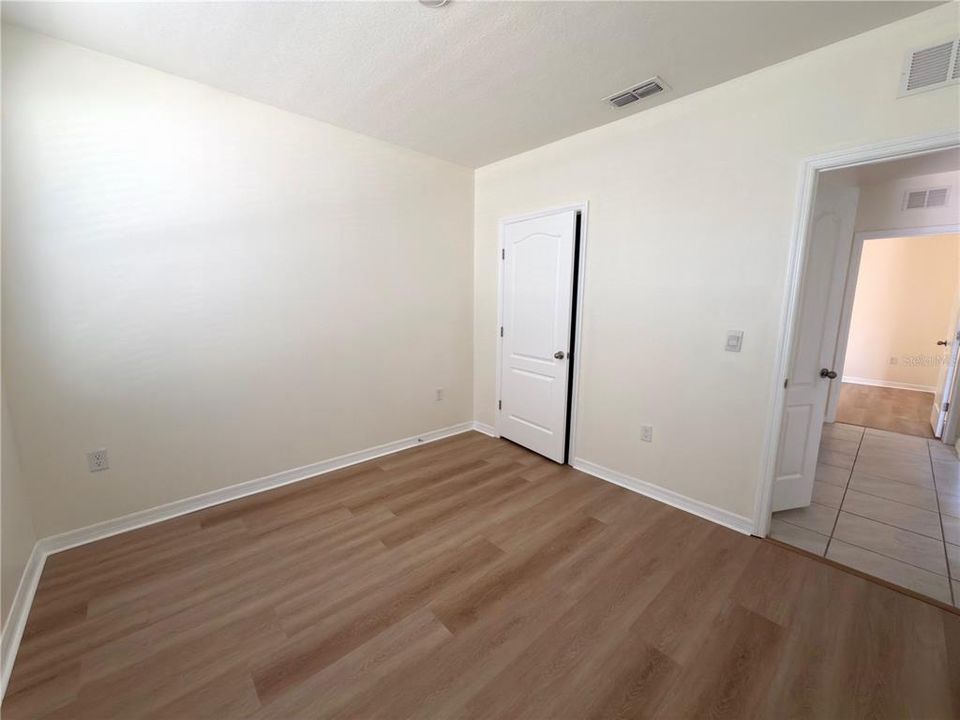 В аренду: $2,100 (3 спален, 2 ванн, 1690 Квадратных фут)