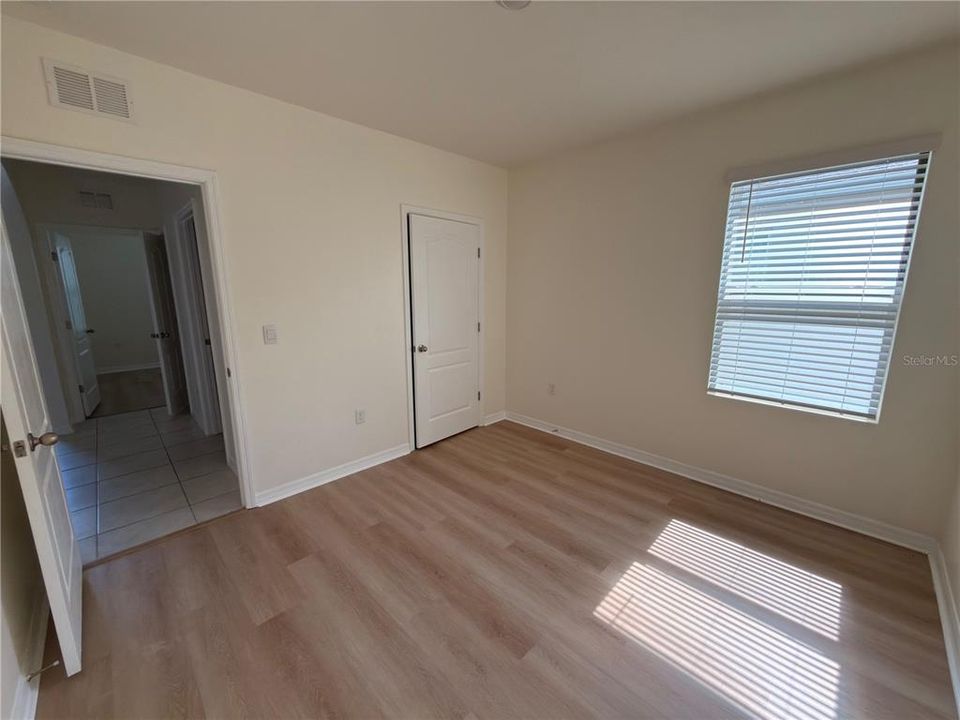 В аренду: $2,100 (3 спален, 2 ванн, 1690 Квадратных фут)