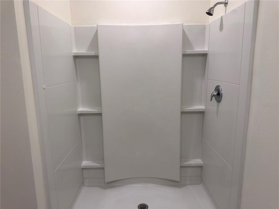 В аренду: $2,100 (3 спален, 2 ванн, 1690 Квадратных фут)