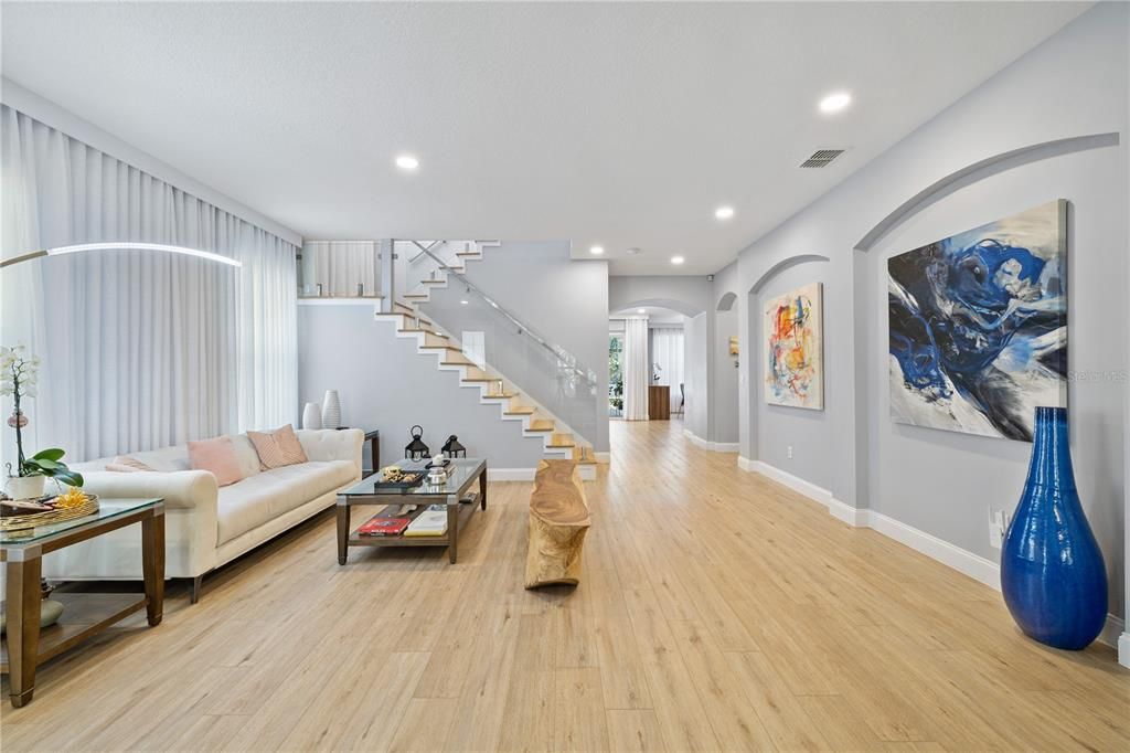 For Sale: $810,000 (5 beds, 4 baths, 3438 Square Feet)