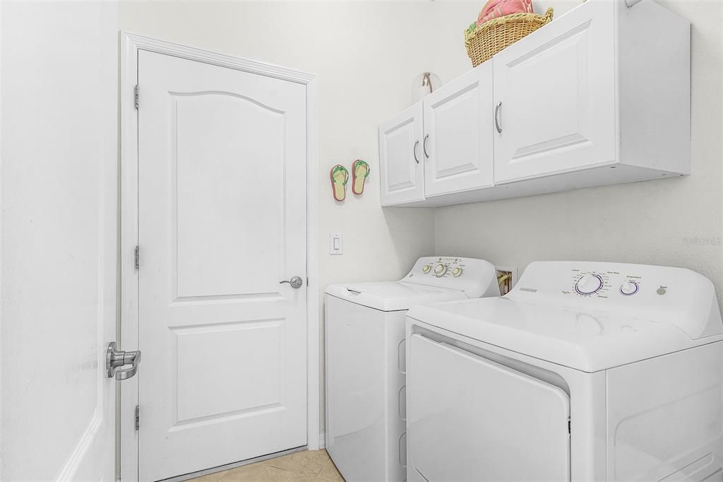 Activo con contrato: $580,000 (4 camas, 3 baños, 2032 Pies cuadrados)