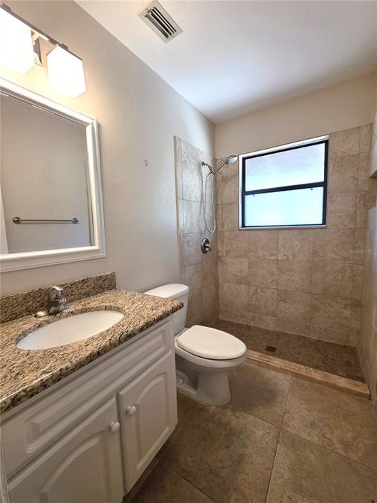 For Sale: $256,000 (2 beds, 2 baths, 1120 Square Feet)
