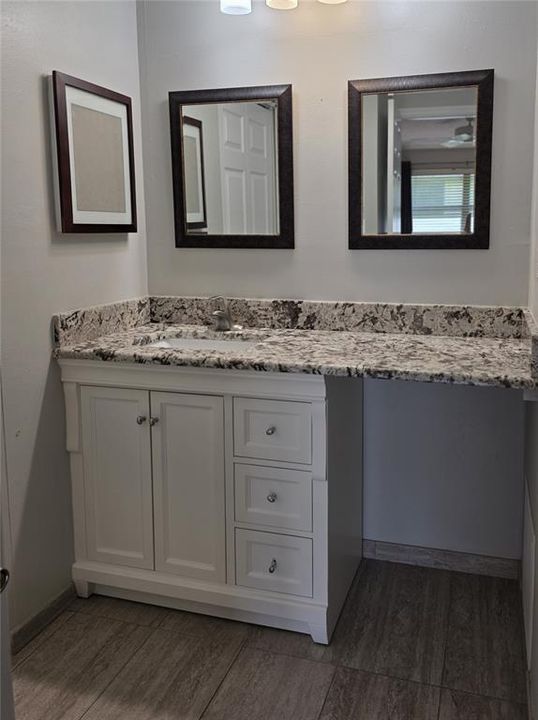 For Sale: $256,000 (2 beds, 2 baths, 1120 Square Feet)