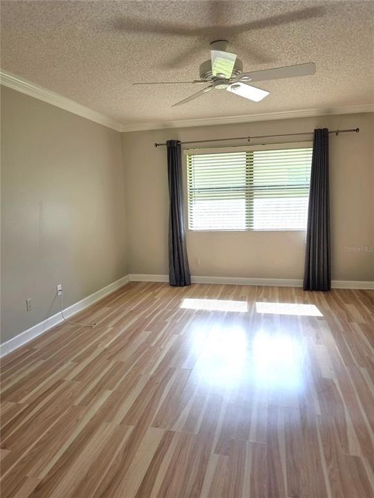 For Sale: $256,000 (2 beds, 2 baths, 1120 Square Feet)