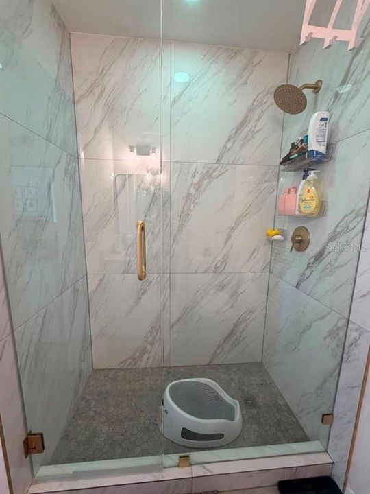 В аренду: $4,400 (4 спален, 2 ванн, 2523 Квадратных фут)