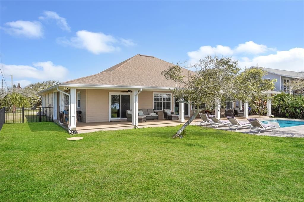For Sale: $1,780,000 (3 beds, 3 baths, 2373 Square Feet)