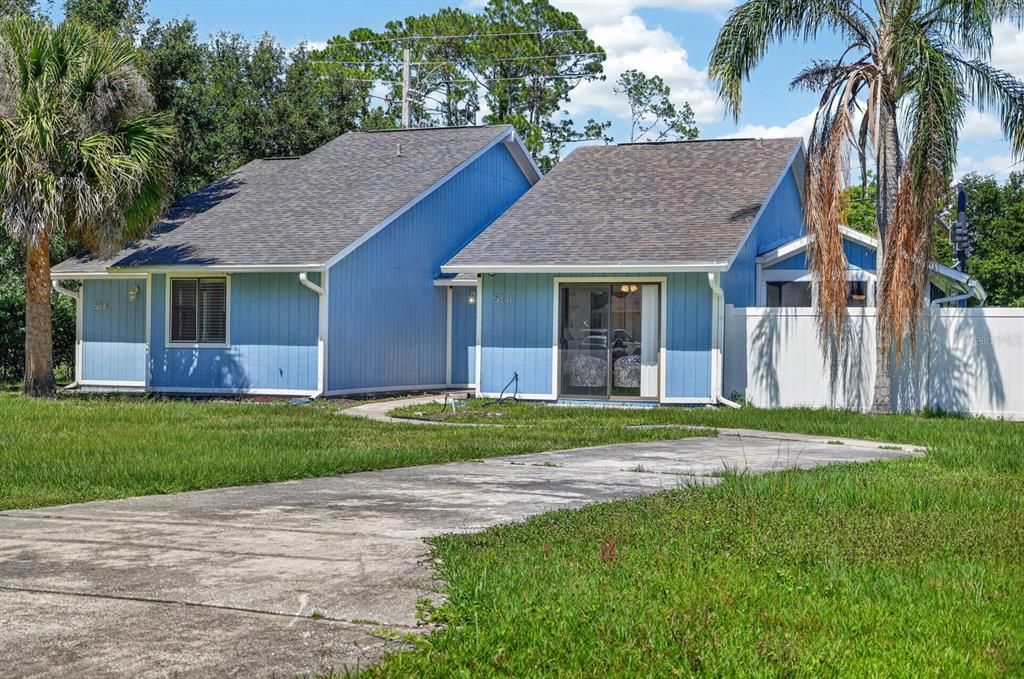 For Sale: $440,000 (5 beds, 3 baths, 2086 Square Feet)