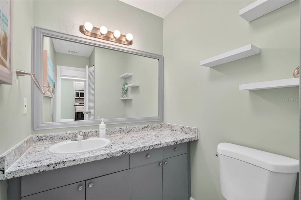 For Sale: $440,000 (5 beds, 3 baths, 2086 Square Feet)