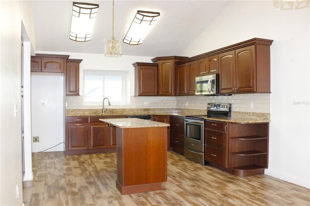 En Venta: $490,900 (3 camas, 2 baños, 1773 Pies cuadrados)