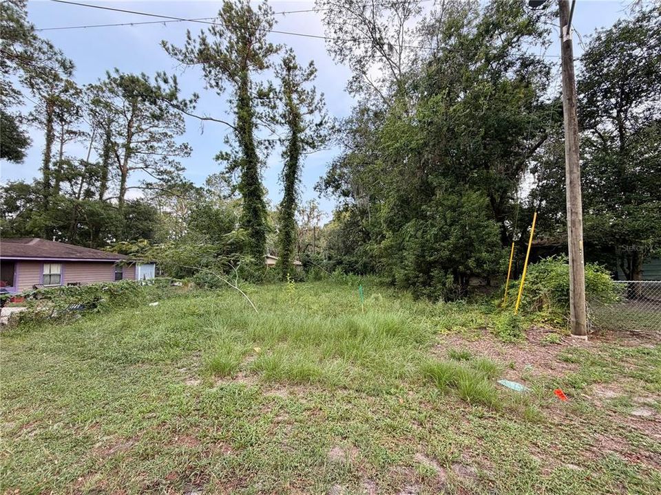 待售: $38,000 (0.11 acres)