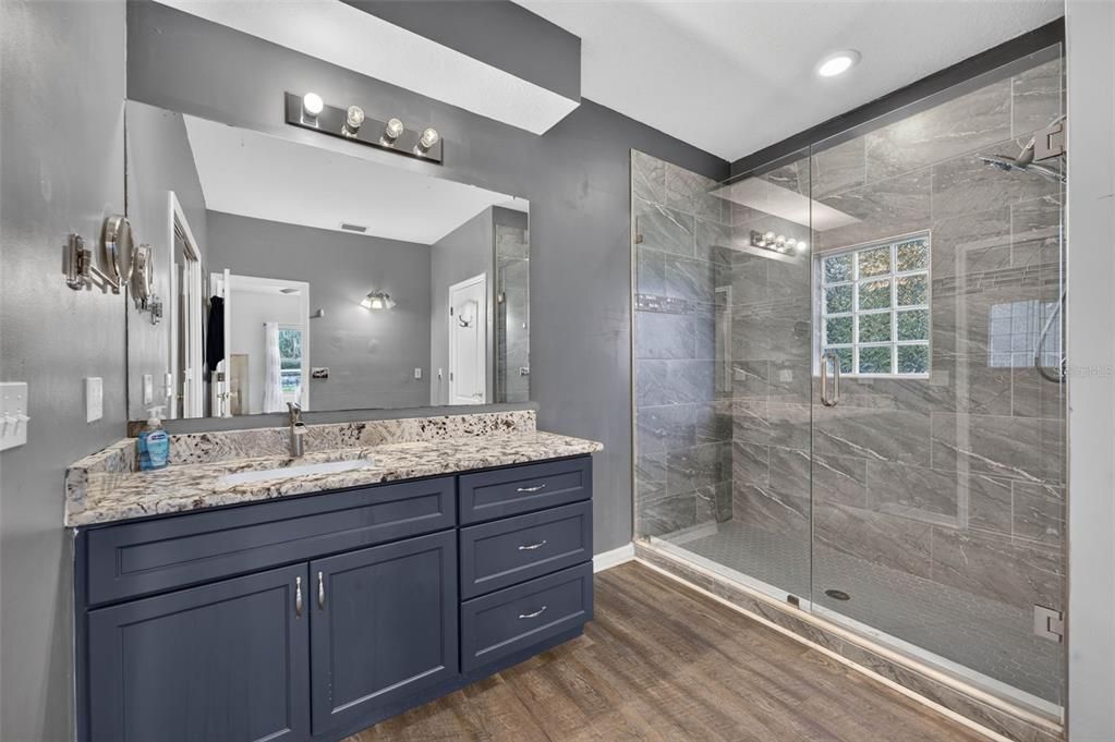 For Sale: $900,000 (3 beds, 2 baths, 2271 Square Feet)