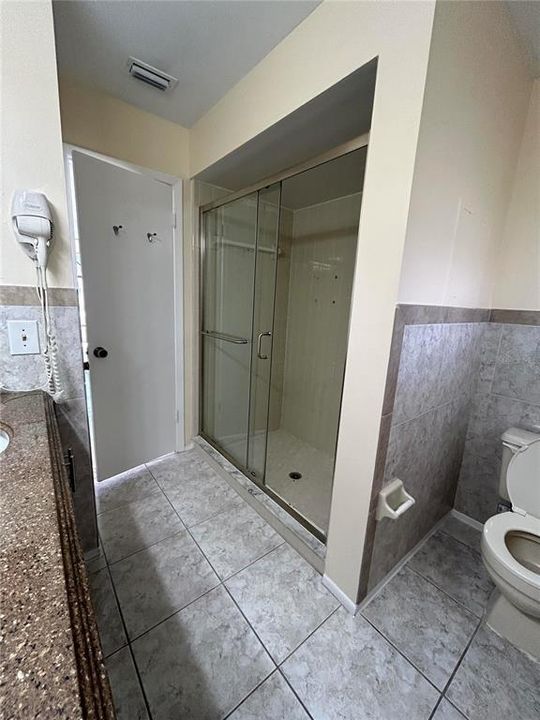 For Sale: $369,900 (3 beds, 2 baths, 1679 Square Feet)