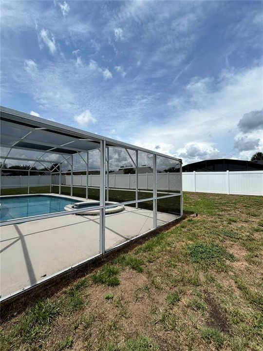 For Sale: $369,900 (3 beds, 2 baths, 1679 Square Feet)