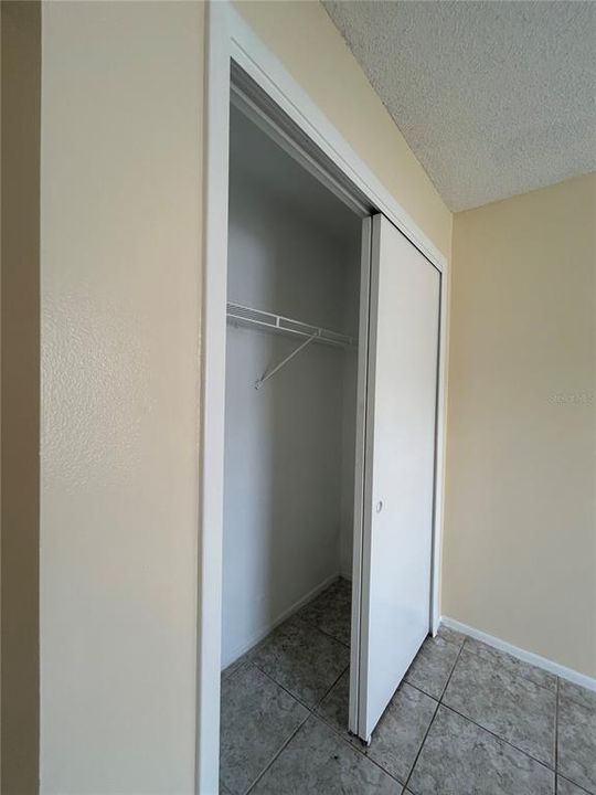 For Sale: $369,900 (3 beds, 2 baths, 1679 Square Feet)