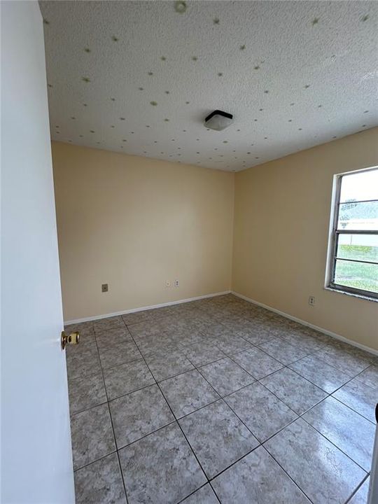 For Sale: $369,900 (3 beds, 2 baths, 1679 Square Feet)