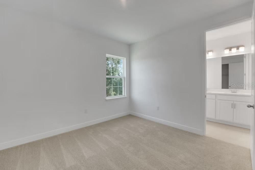 En Renta: $6,000 (4 camas, 3 baños, 3038 Pies cuadrados)