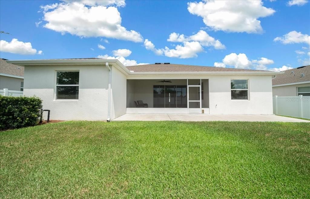 En Venta: $435,000 (4 camas, 3 baños, 2553 Pies cuadrados)