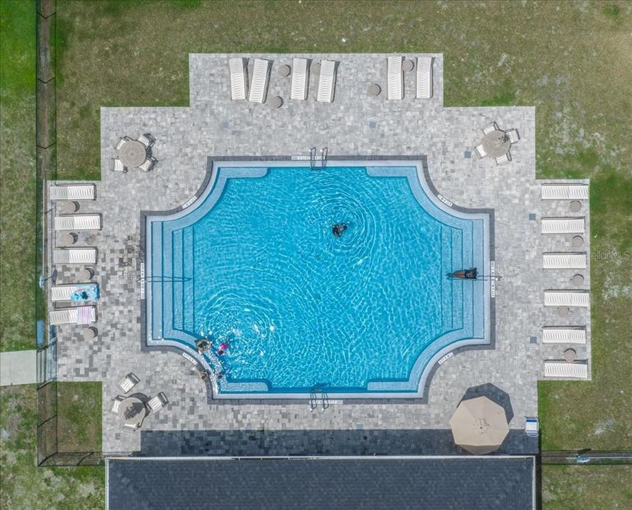 En Venta: $435,000 (4 camas, 3 baños, 2553 Pies cuadrados)