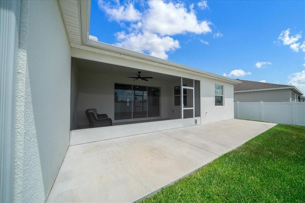 En Venta: $435,000 (4 camas, 3 baños, 2553 Pies cuadrados)