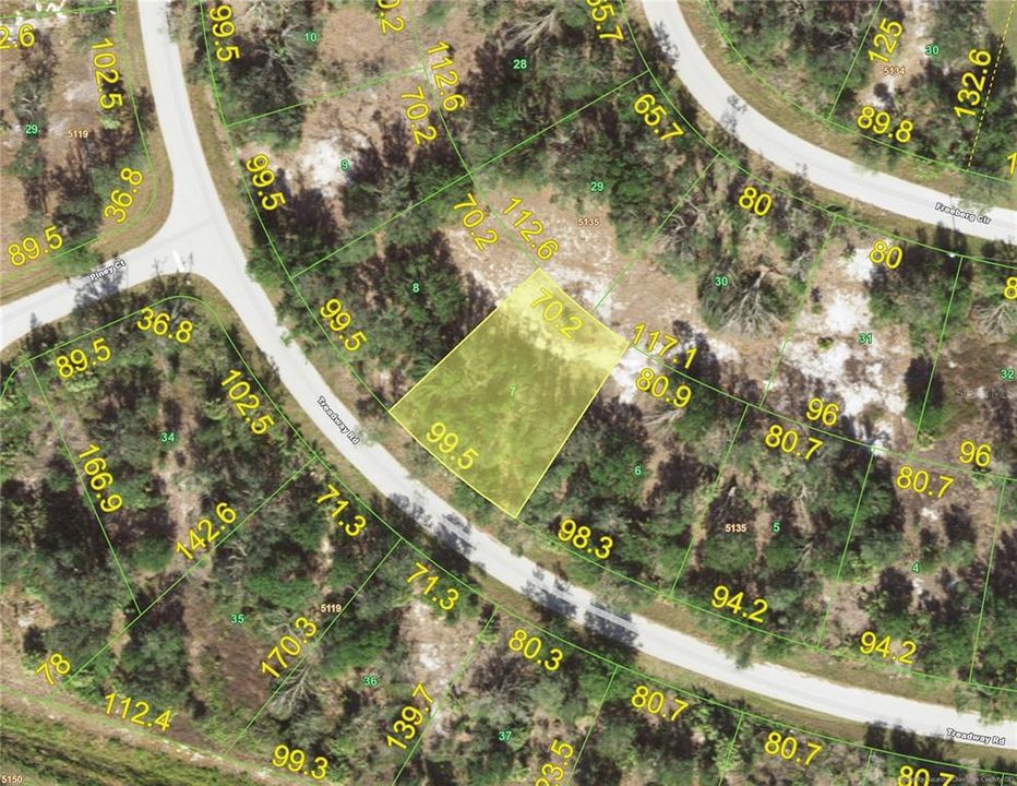 На продажу: $27,000 (0.24 acres)