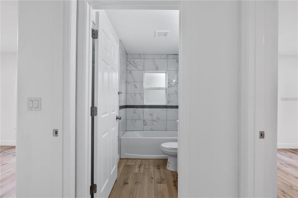 For Rent: $2,000 (3 beds, 2 baths, 1522 Square Feet)