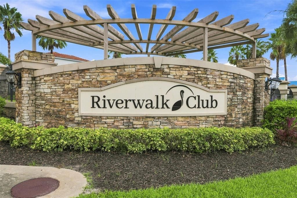 For Sale: $369,900 (3 beds, 2 baths, 1864 Square Feet)