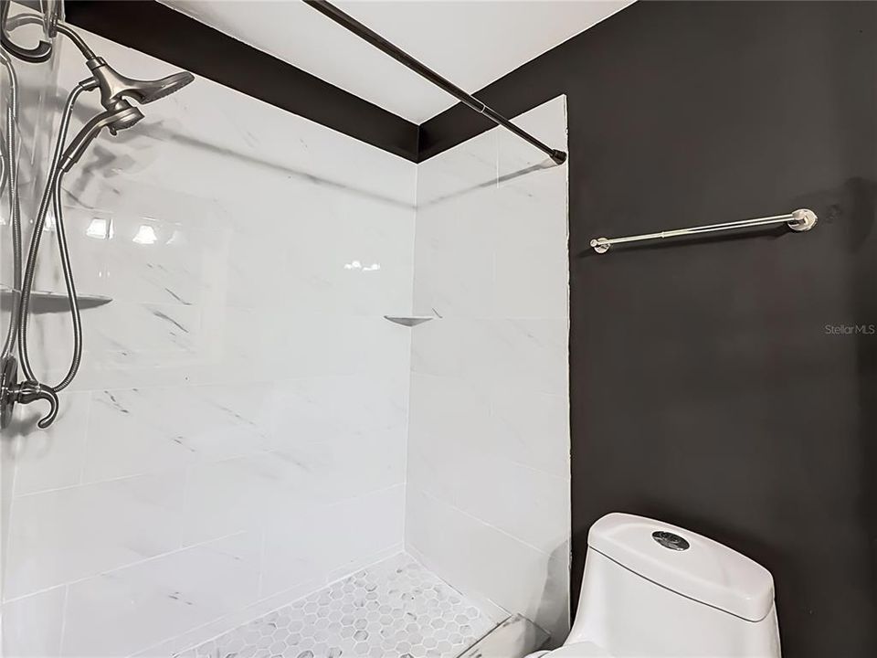 На продажу: $400,000 (3 спален, 2 ванн, 1787 Квадратных фут)