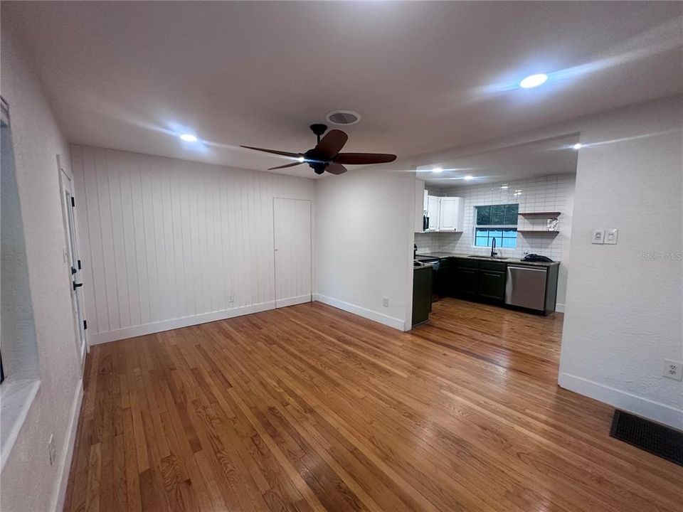 En Renta: $2,800 (3 camas, 2 baños, 1123 Pies cuadrados)