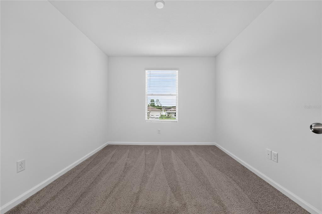 For Rent: $2,795 (4 beds, 2 baths, 1678 Square Feet)