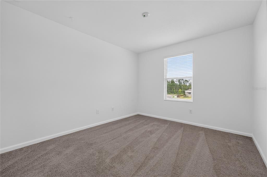 For Rent: $2,795 (4 beds, 2 baths, 1678 Square Feet)