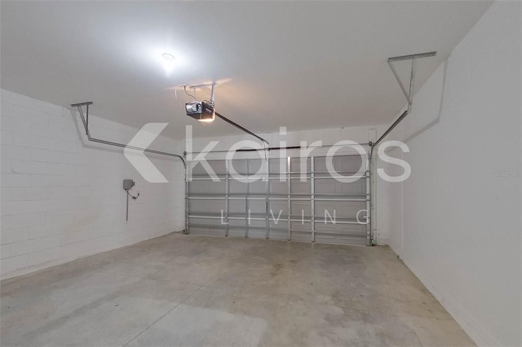 В аренду: $2,645 (5 спален, 3 ванн, 2447 Квадратных фут)