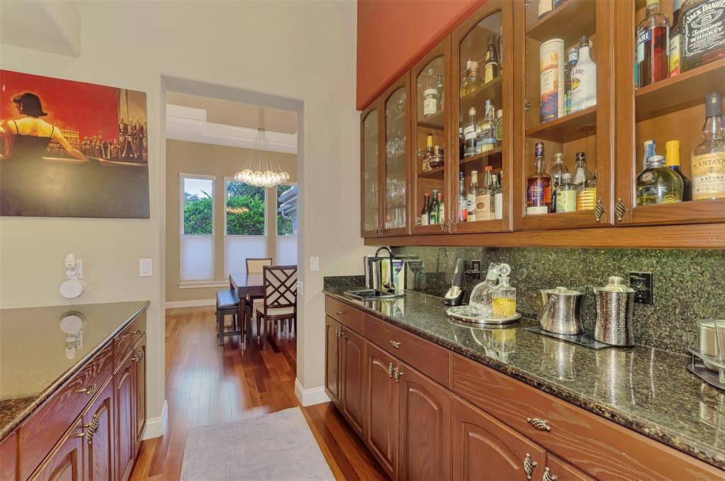 For Sale: $1,675,000 (4 beds, 3 baths, 3903 Square Feet)