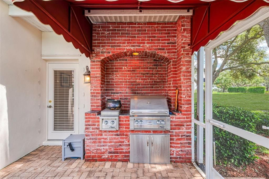 For Sale: $1,675,000 (4 beds, 3 baths, 3903 Square Feet)