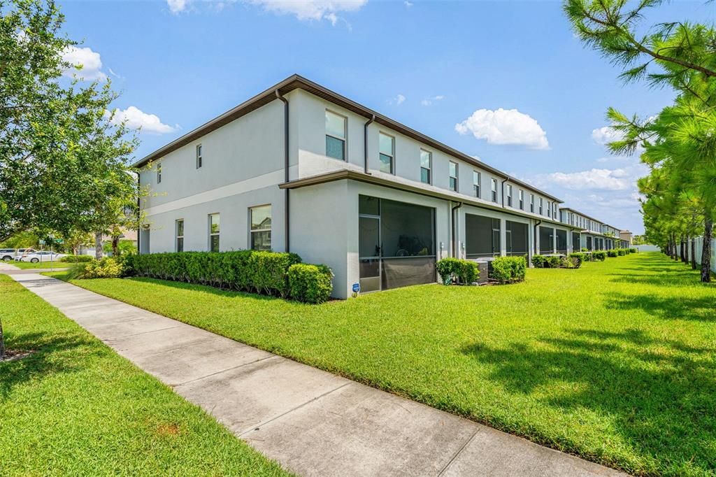 For Sale: $275,000 (2 beds, 2 baths, 1541 Square Feet)