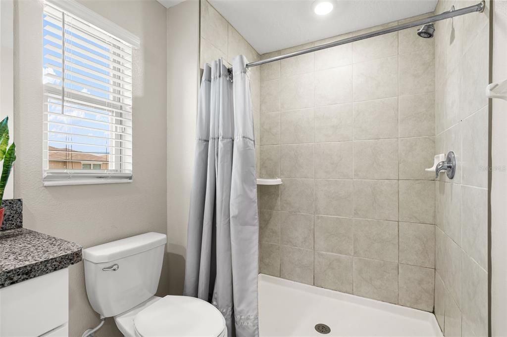 For Sale: $275,000 (2 beds, 2 baths, 1541 Square Feet)