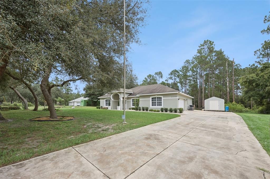 For Sale: $498,000 (3 beds, 2 baths, 1834 Square Feet)