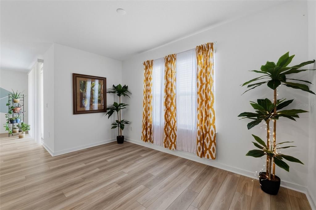 В аренду: $3,250 (5 спален, 3 ванн, 2615 Квадратных фут)